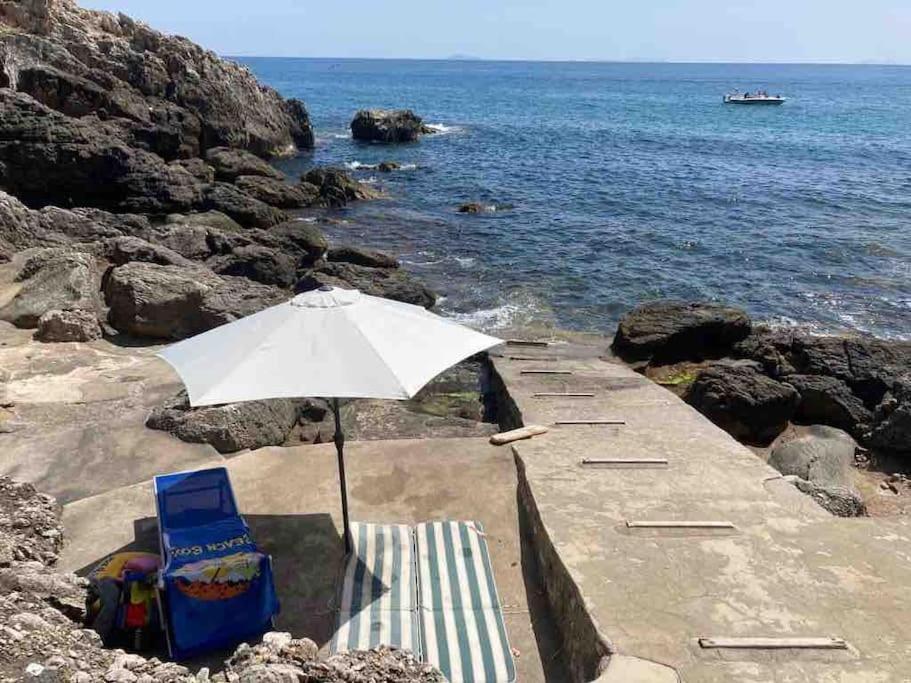 Casa Al Mare Con Spiaggia Privata Condominiale San Felice Circeo Exterior photo
