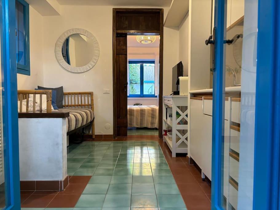 Casa Al Mare Con Spiaggia Privata Condominiale San Felice Circeo Exterior photo